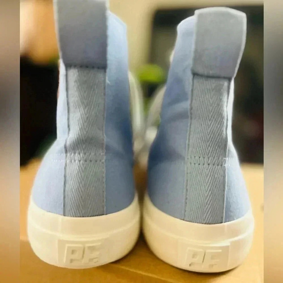 PF Flyers unisex shoes men’s size 10 1/2 
Women’s size 12 NEW - Picture 3 of 12